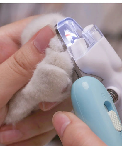 ✂️ LED Pet Nail Clippers – Safe, Precise & Stress-Free Grooming